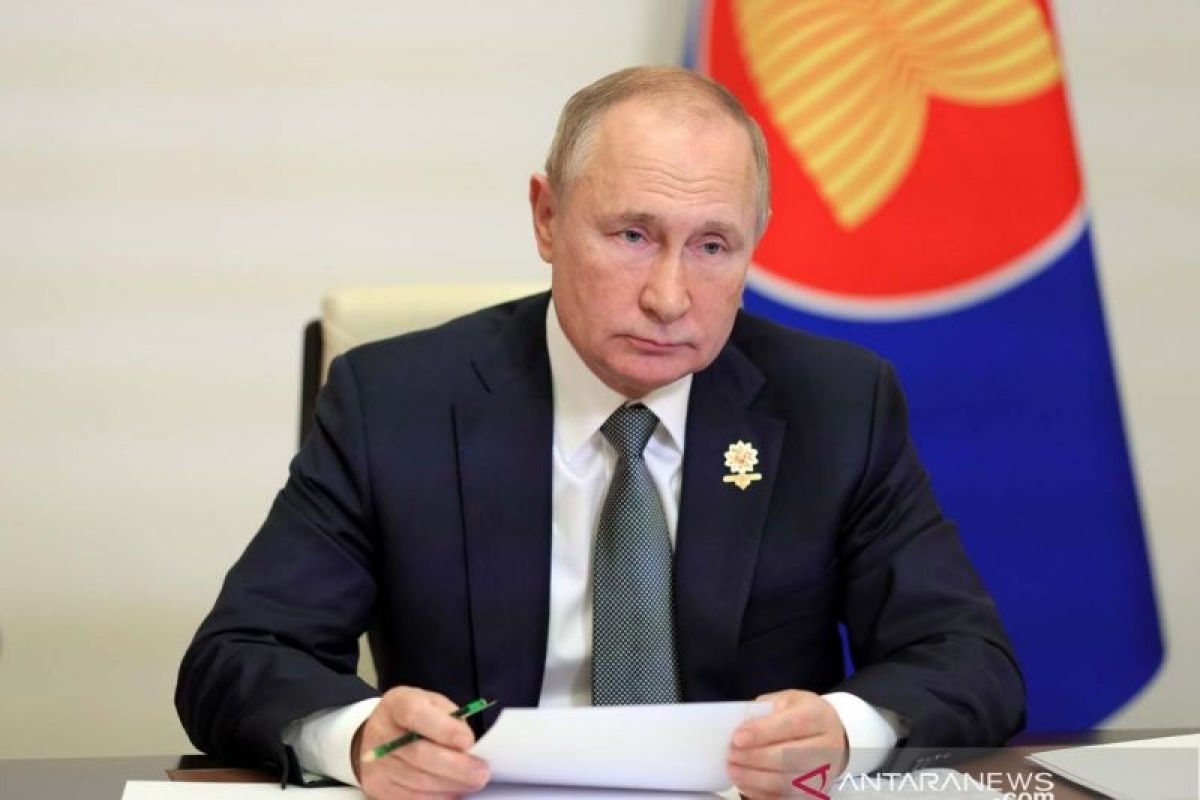 Putin: Russia ready to continue strategic partnership with ASEAN