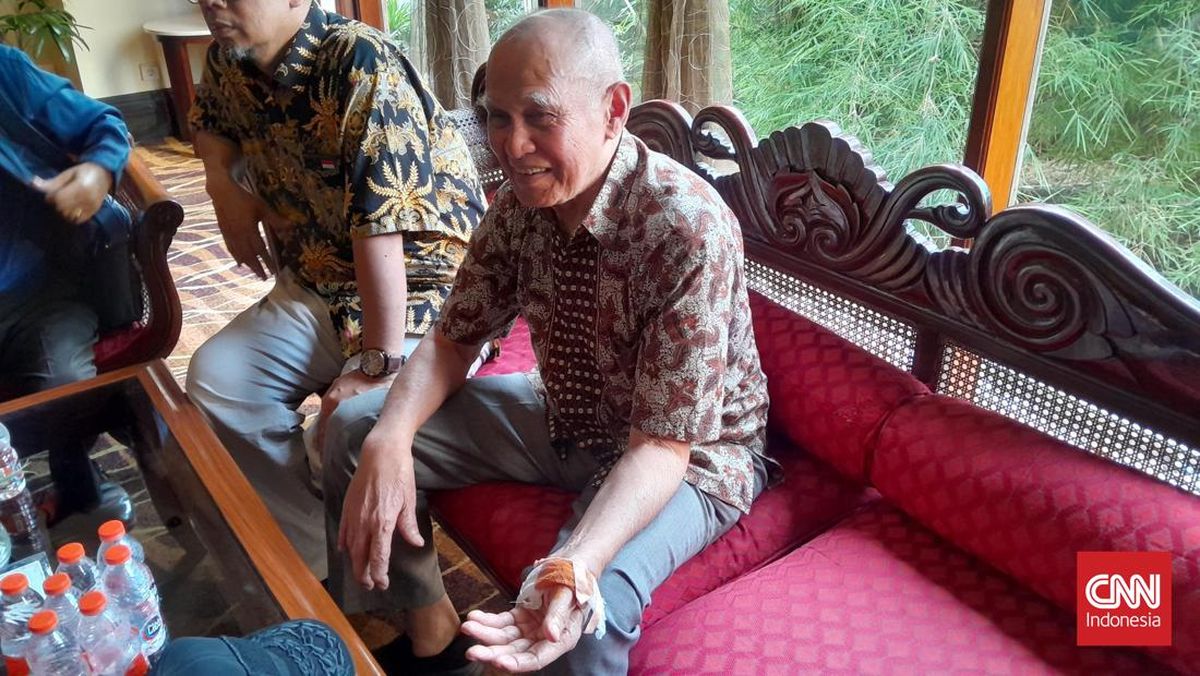 Hotel Sultan Execution Turns Chaotic, Kivlan Zen Injured by Barbed Wire