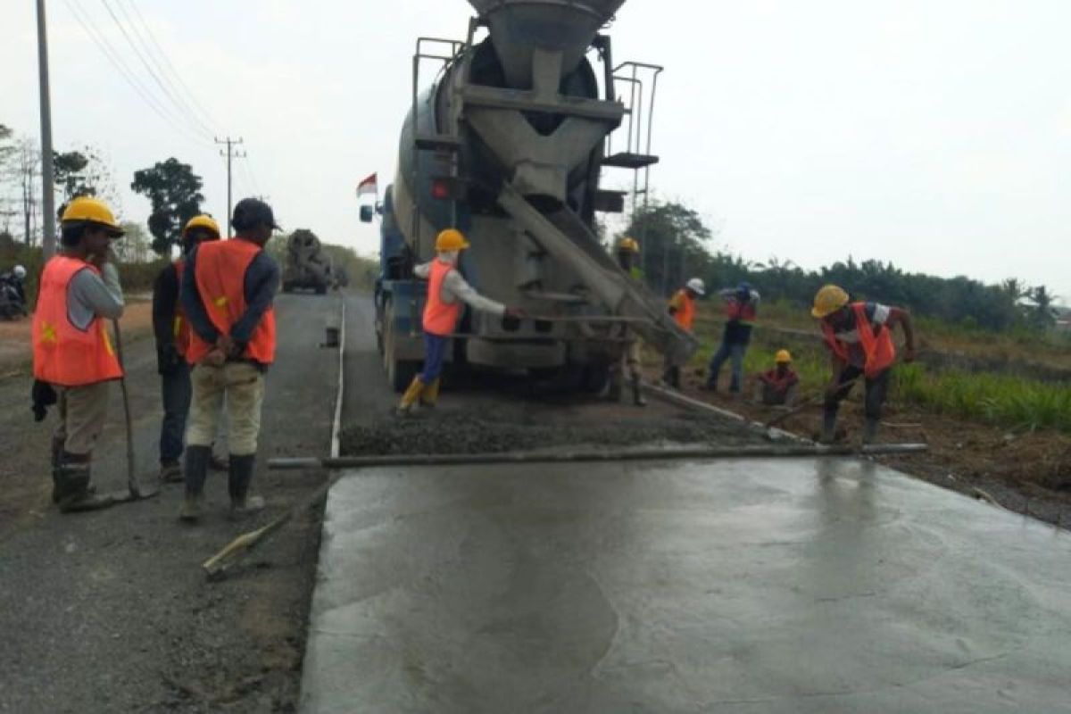 Observer: Presidential Instruction on Regional Roads Strengthens Food Distribution Connectivity
