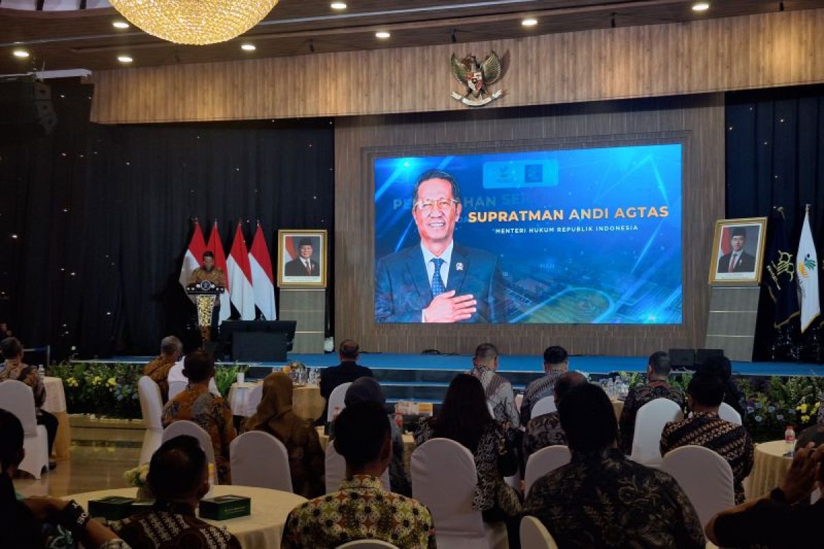 Law Minister Hands Over 6.3 Hectares of Land for 'Sekolah Rakyat' Construction
