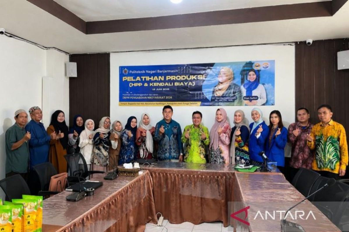 Poliban and ULM Drive Digital Transformation for UMKM Berkat Guru Kapuh