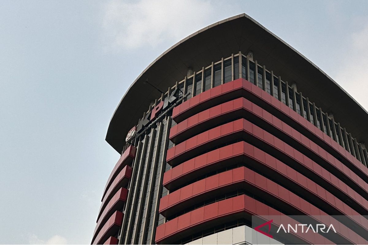 KPK Examines Manpower Ministry Policy Development Head as Witness in K3 Extortion Case