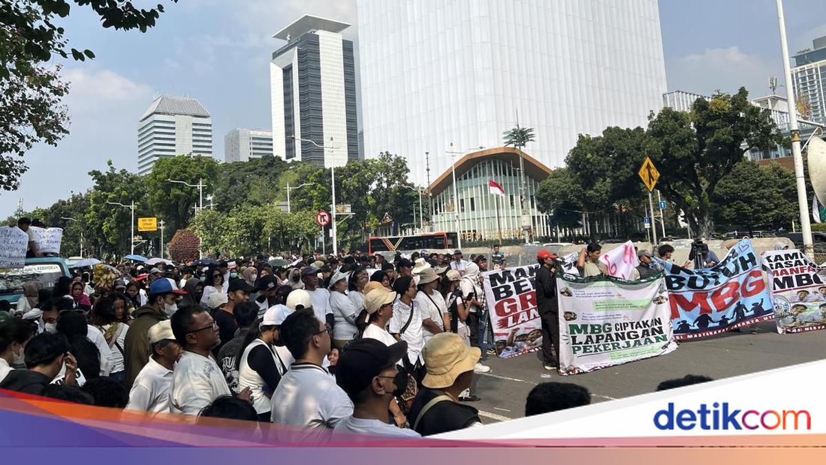 Rally at Patung Kuda Supports Continuation of Free Nutritious Meals Programme with Public Oversight