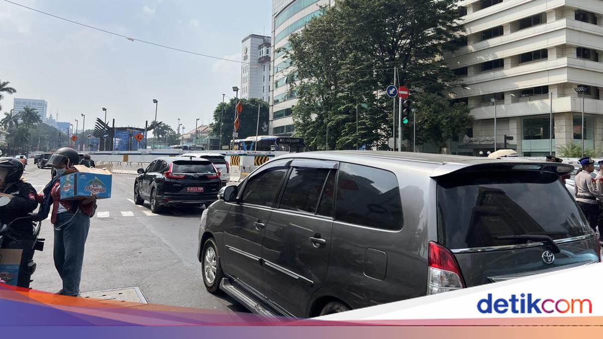 Indonesian Women's Alliance Protest in Kebon Sirih Disperses, Traffic Returns to Normal