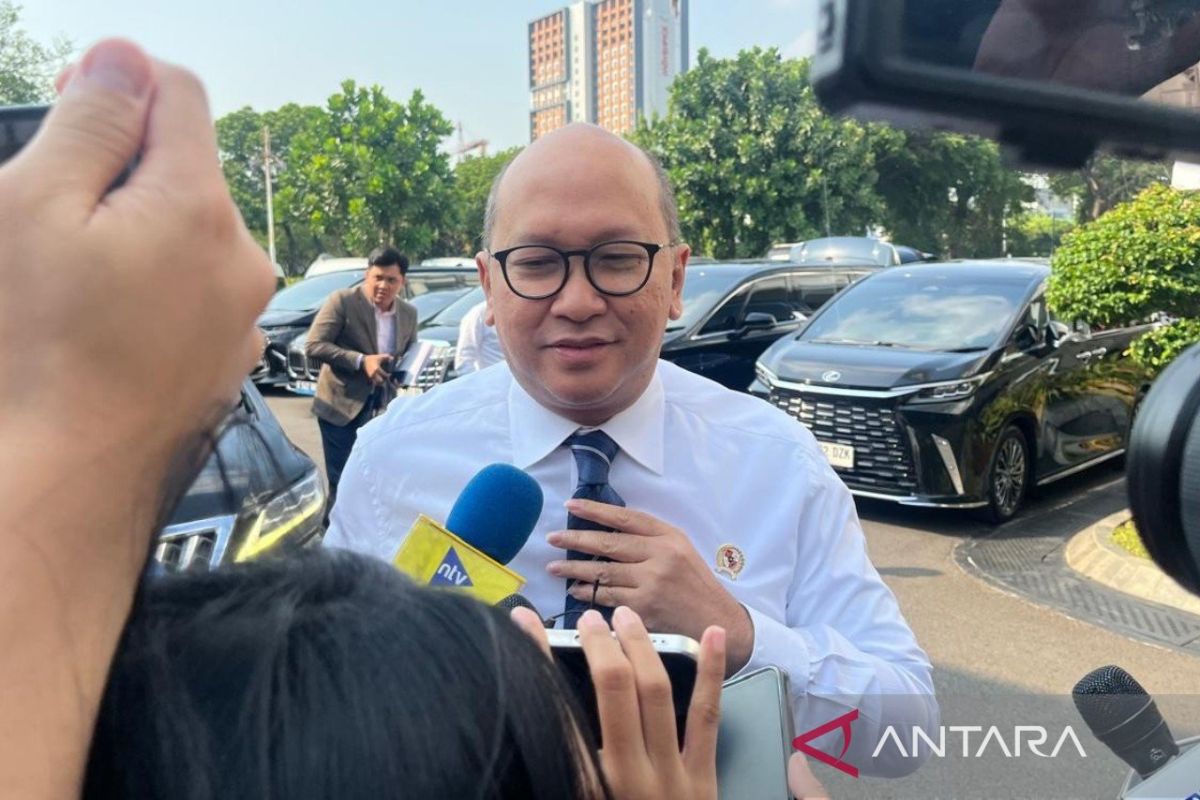 Prabowo gathers Himbara leaders to discuss Indonesia's economic direction