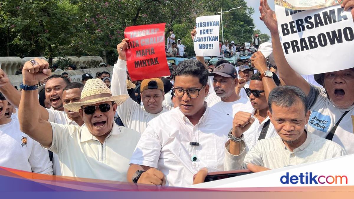 Pro-MBG Protesters Meet Deputy Minister, Offer Input on Free Nutritious Meals Programme