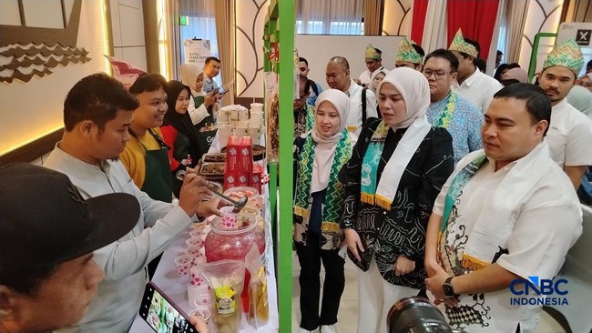 Grab Encourages Market Traders to Sell Online, Boosting Regional Revenue