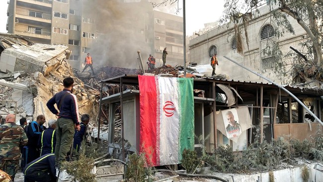 Iran's Economic Suffering to Persist for Years Despite End of War