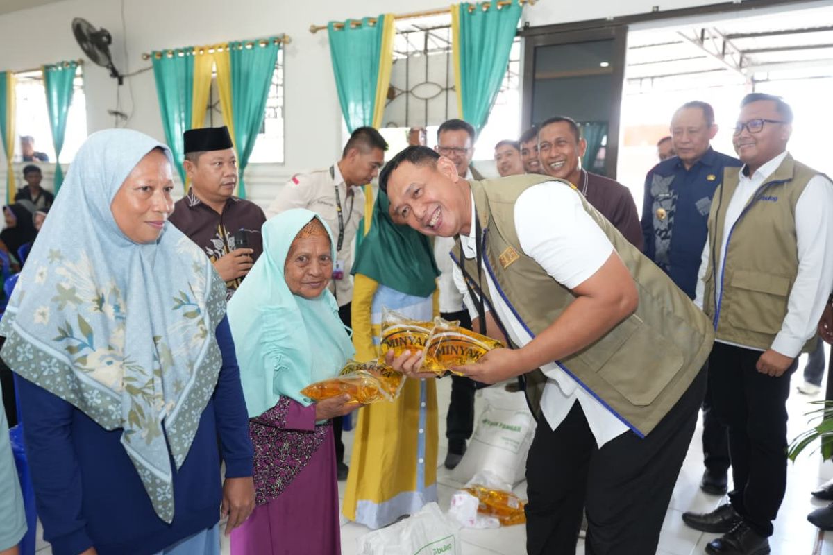Bulog accelerates food aid distribution in Gorontalo