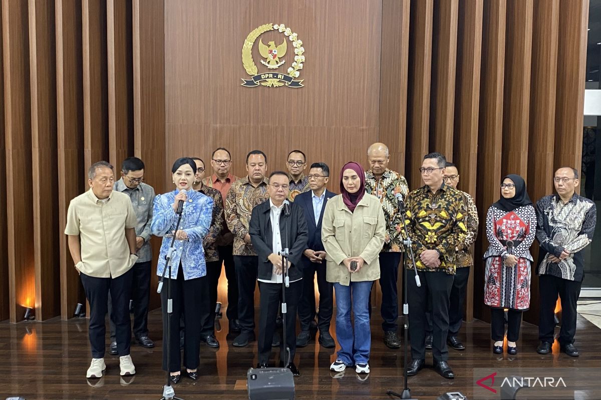 DPR Leadership, OJK, and IDX Discuss Stock Exchange Governance Reform
