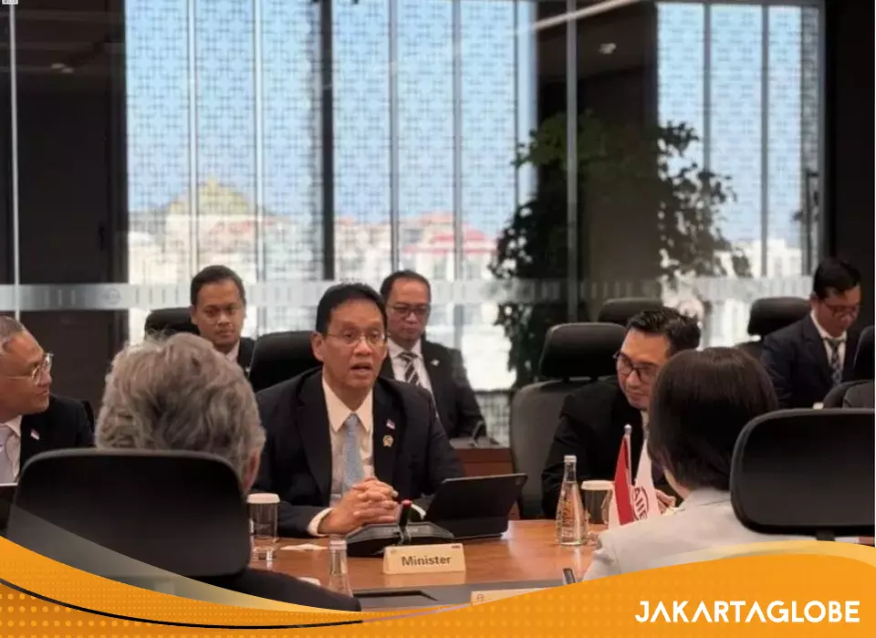 Purbaya Takes on $17 Billion in New AIIB Debt for Infrastructure Projects