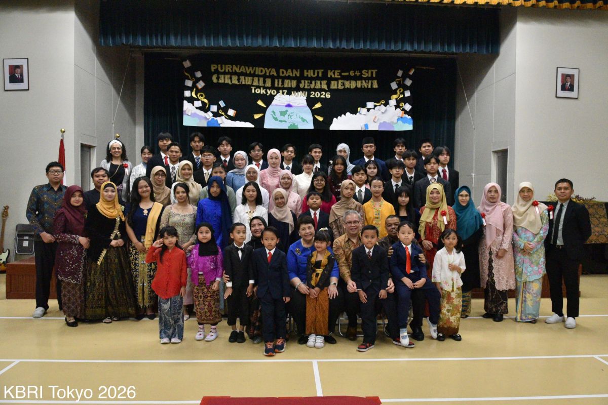 Ambassador Kartini Appreciates Role of Tokyo Indonesian School