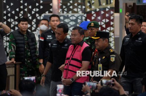 Suspect Sony Sonjaya Reveals 41 Politicians Who Requested SPPG Locations
