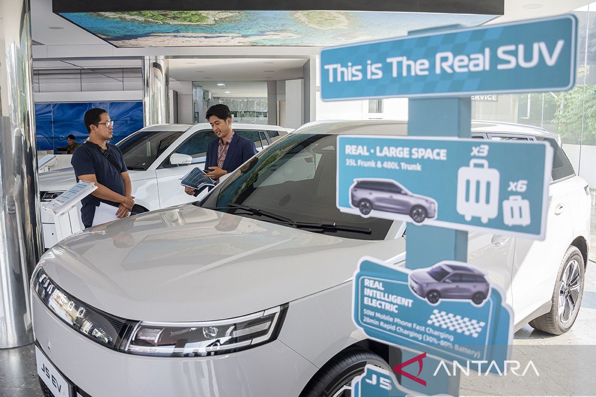 Fuel Price Hike Seen as Opportunity to Accelerate EV Adoption, Says Association