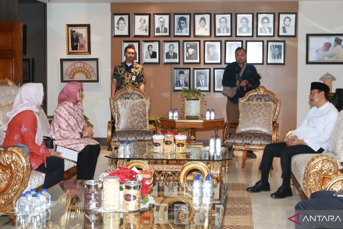 Banyuwangi reports progress on Sekolah Rakyat construction to Social Affairs Ministry