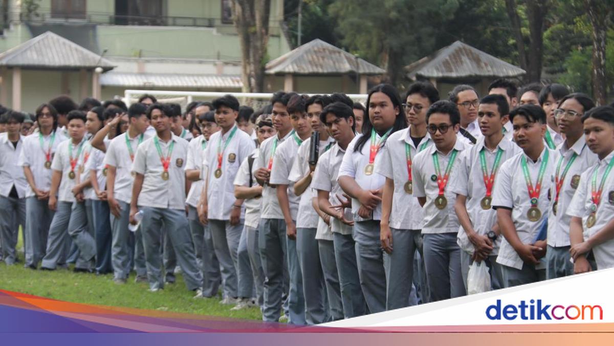 De Britto High School Allows Long Hair, But Cheating Leads to Immediate Suspension