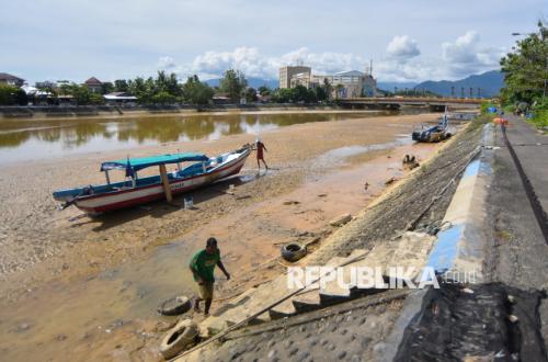 Government Accelerates River Normalisation After Sumatra Disasters