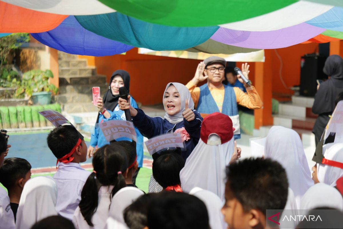 Bogor City Government Instils Positive Character in Students Through Serbukatif Programme