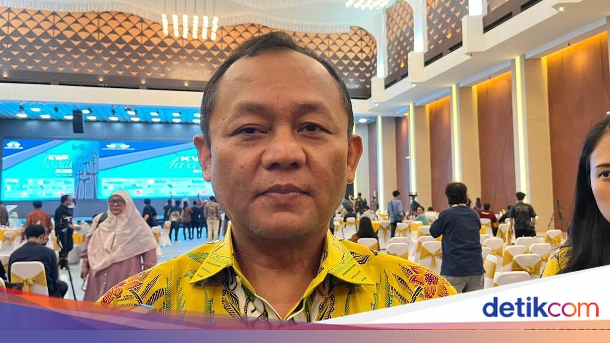 Golkar Questions What PDIP Is Balancing Outside the Government