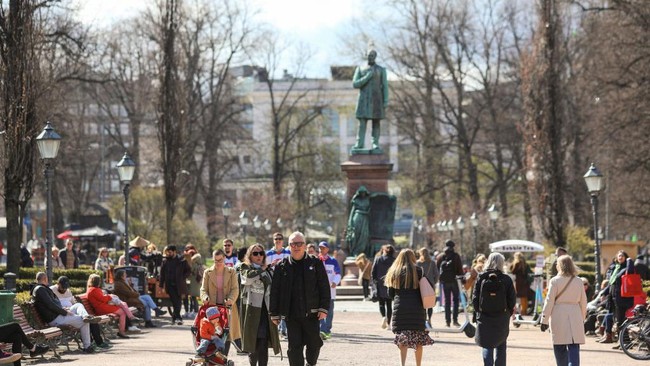 Record Unemployment in the World's Happiest Country: What's the Culprit?