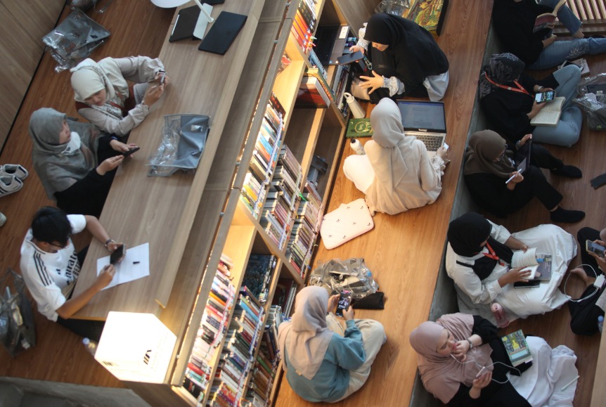 Lestari Moerdijat: Multiparty Collaboration Key to Catching Up on Literacy