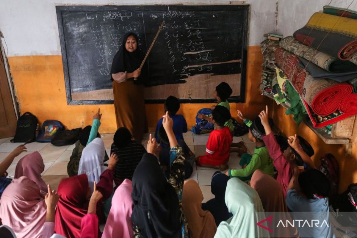 Indonesia targets renovation of 1,397 madrasas