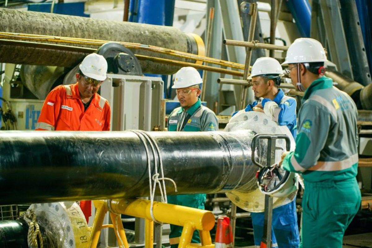 Natuna Gas Pipeline Successfully Connected to Pemping Island Using Hot Tap Technique