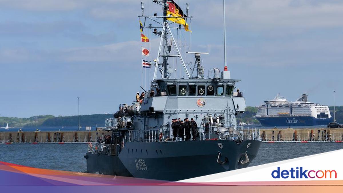 German Navy Deploys Minehunters, Prepares for Possible Hormuz Strait Mission