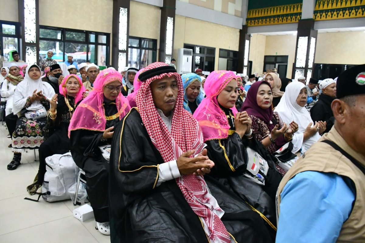 12 Flight Groups from Palembang Debarkation Return Home