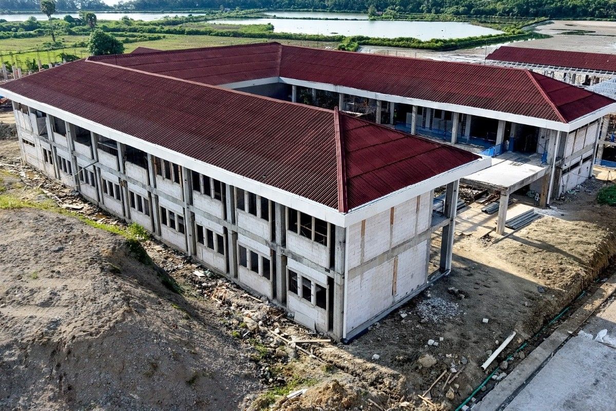Minister Ensures Phase II 'Sekolah Rakyat' Buildings Ready for Use by July
