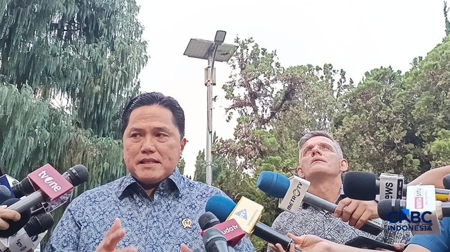 Erick Thohir and John Herdman Meet Prabowo, Discuss Athlete Development