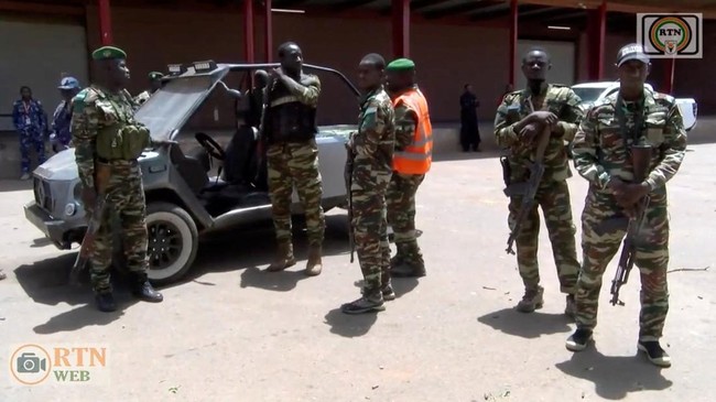 Civil War Erupts! Airport Attacked, 11 Soldiers Killed