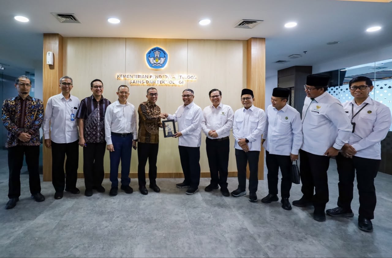 Higher Education Ministry and Baznas Expand Access to Tertiary Education and Empowerment