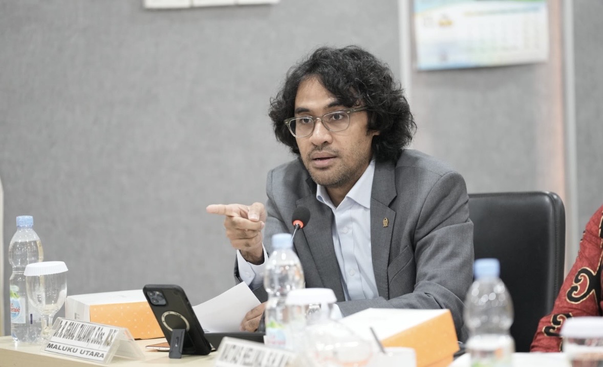 Senator Graal: End Extractive Investment, Focus on Sustainable Investment
