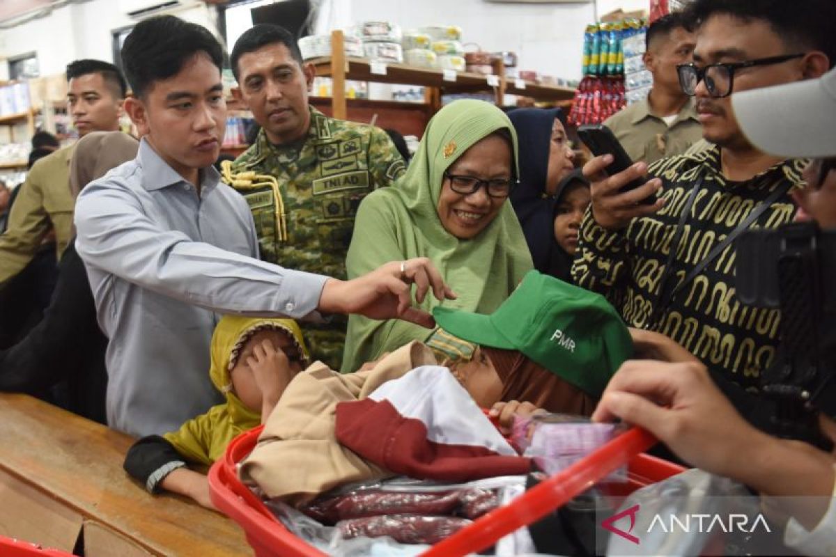 Political roundup: VP's working visit, DPR responds to student demands