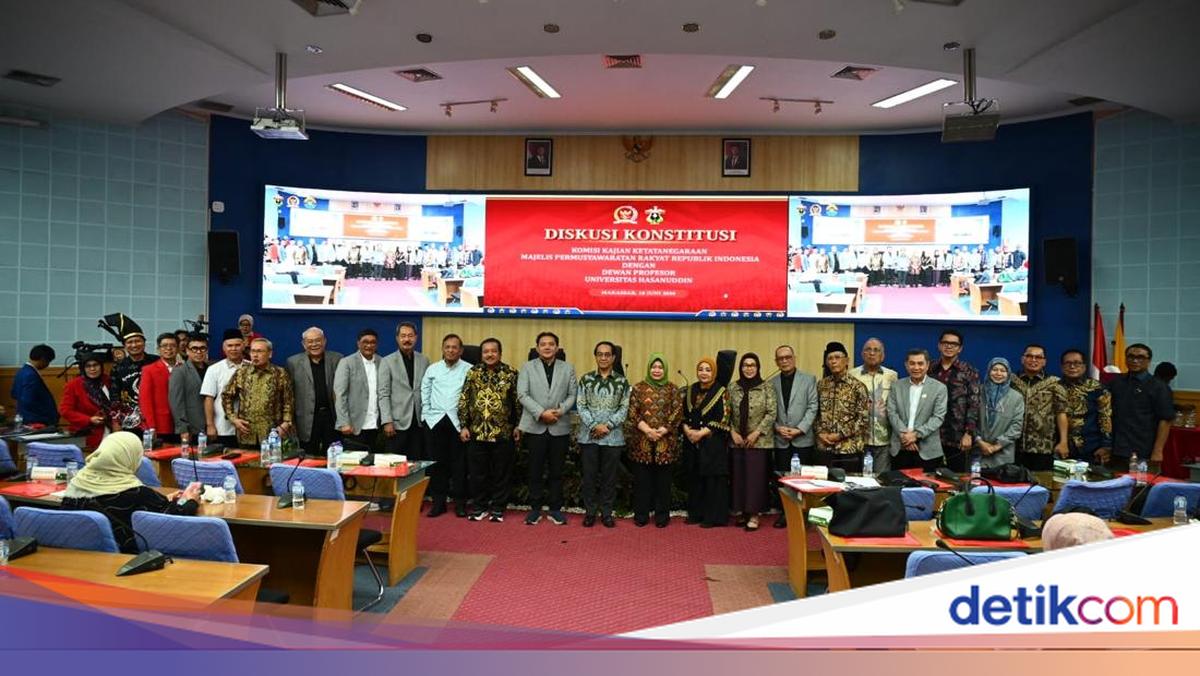MPR Gathers Input from Unhas Professors for Constitutional Review