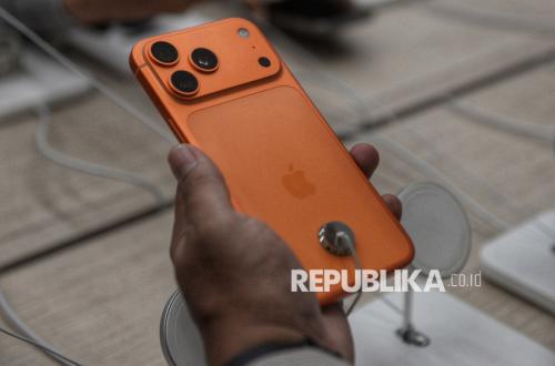 Apple CEO Says Product Prices Will Rise, iPhone 18 Affected?