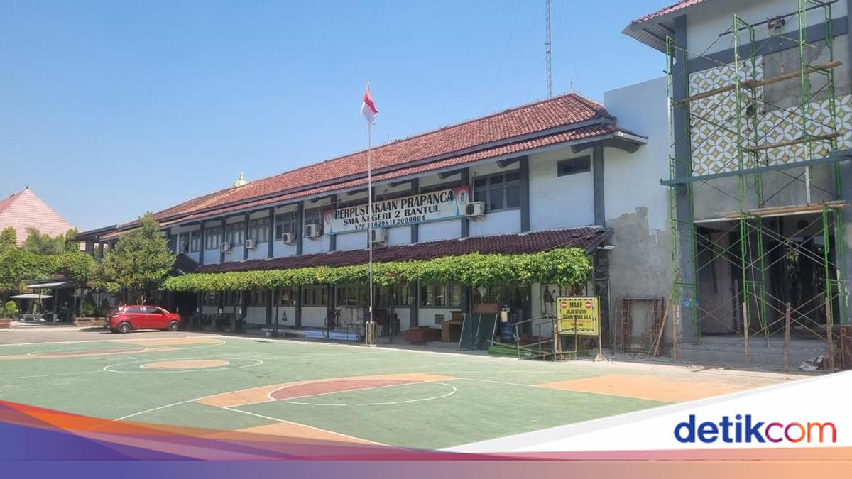School Ready to Take Responsibility After Alumni Claims Bullying Led to Mental Illness