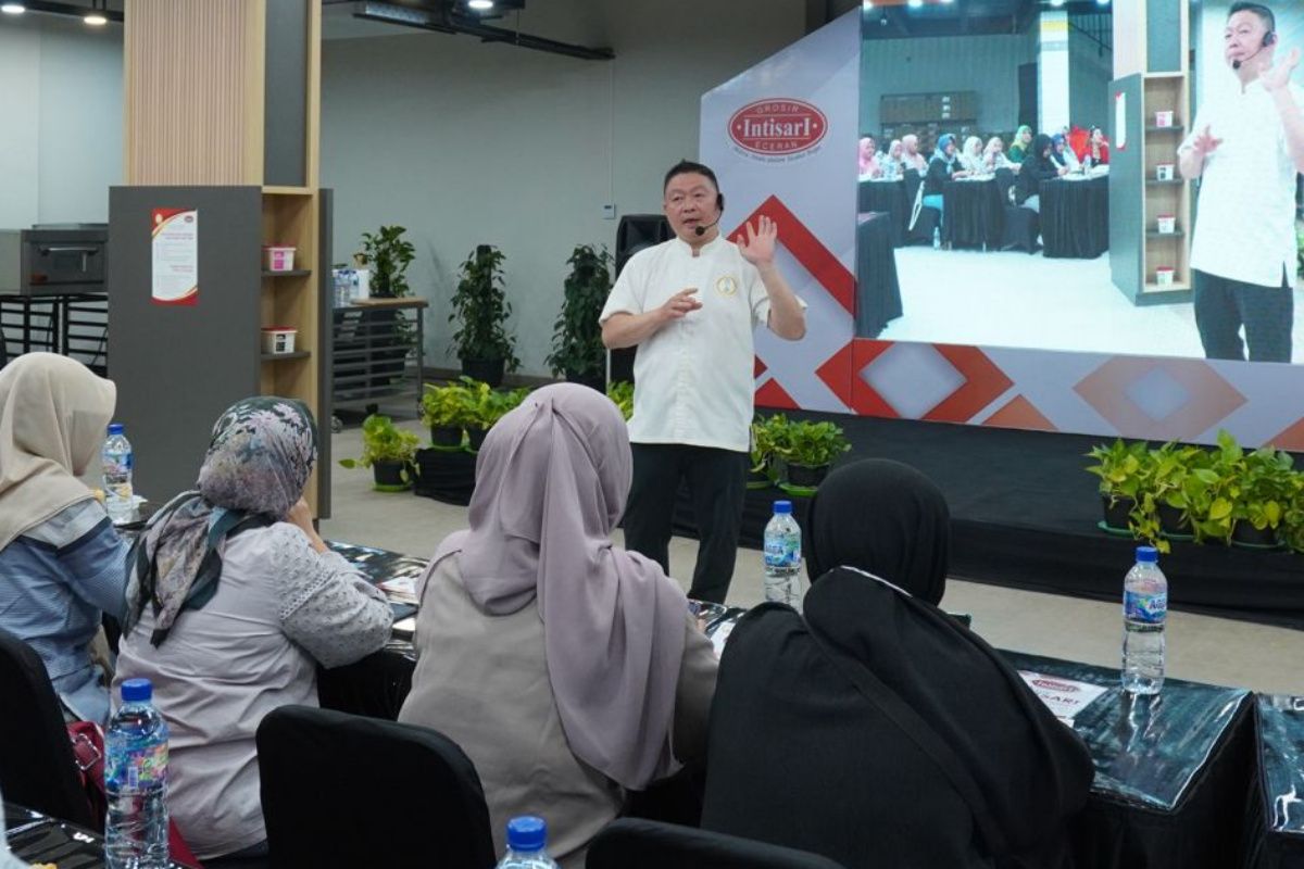 Banyumas Culinary Businesses Boost Food Safety Standards Through Training