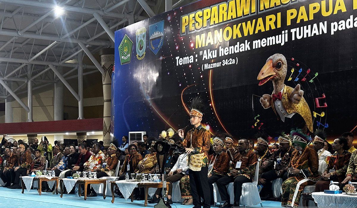 VP Gibran Opens Pesparawi XIV in Manokwari, Stresses Peace in Papua