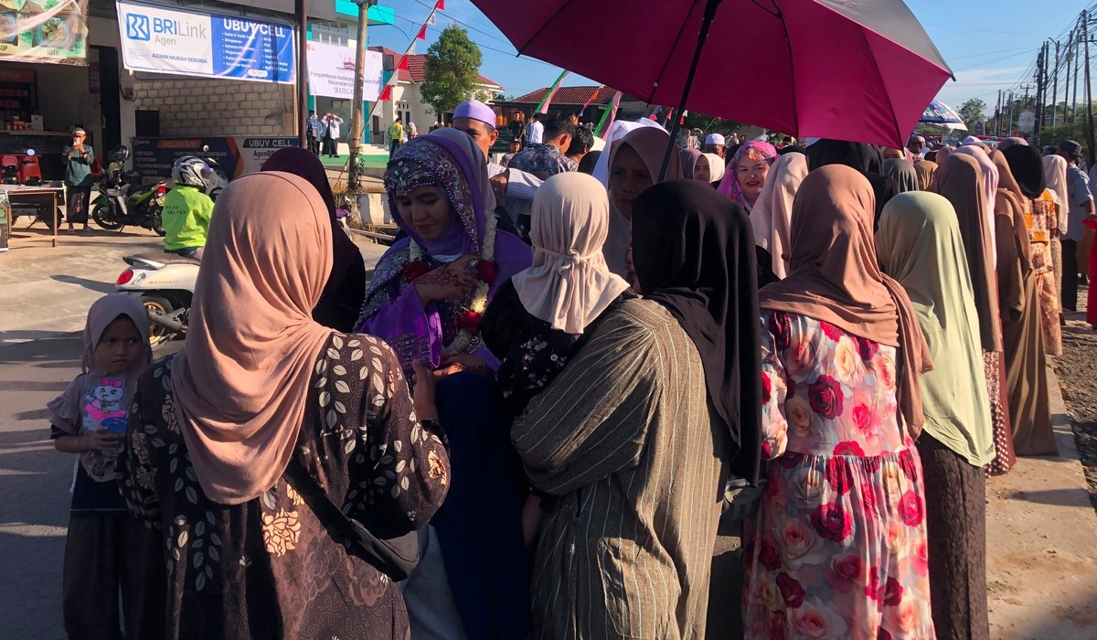 Bategang: The Banjar Tradition of Welcoming Returning Hajj Pilgrims