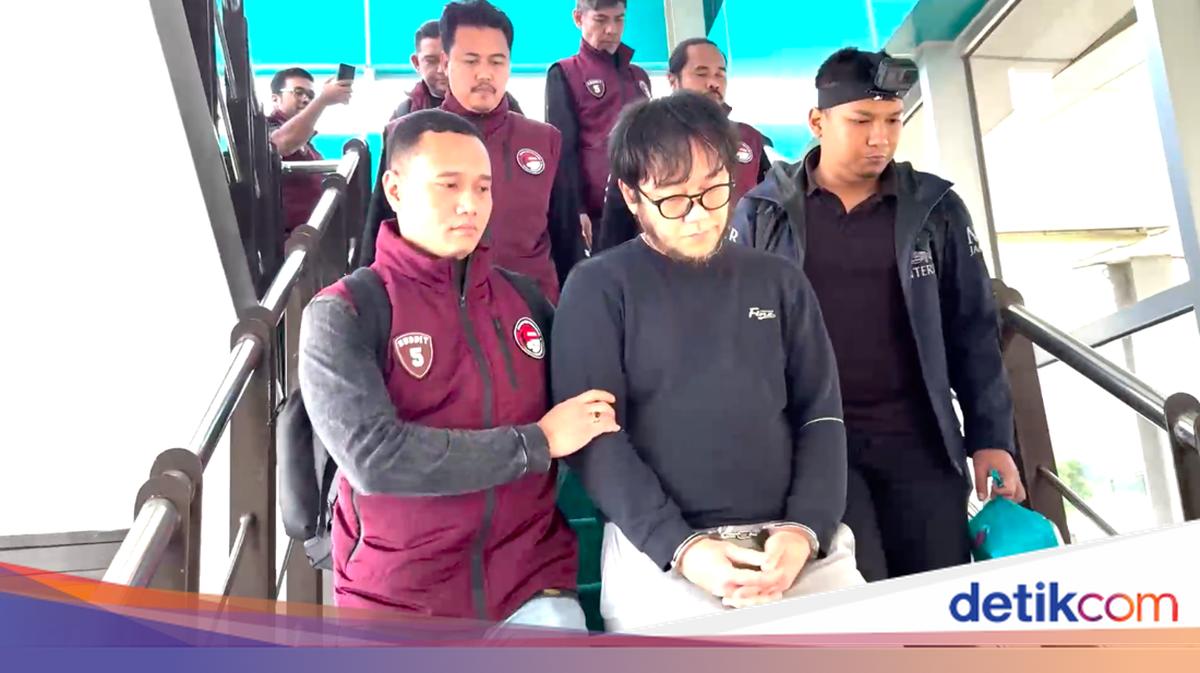 Four Facts About Frans: 168 Transfers of Drug Money to Fredy Pratama