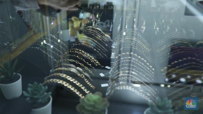Gold Prices at Pegadaian Galeri 24, UBS and Antam Slashed Again Today