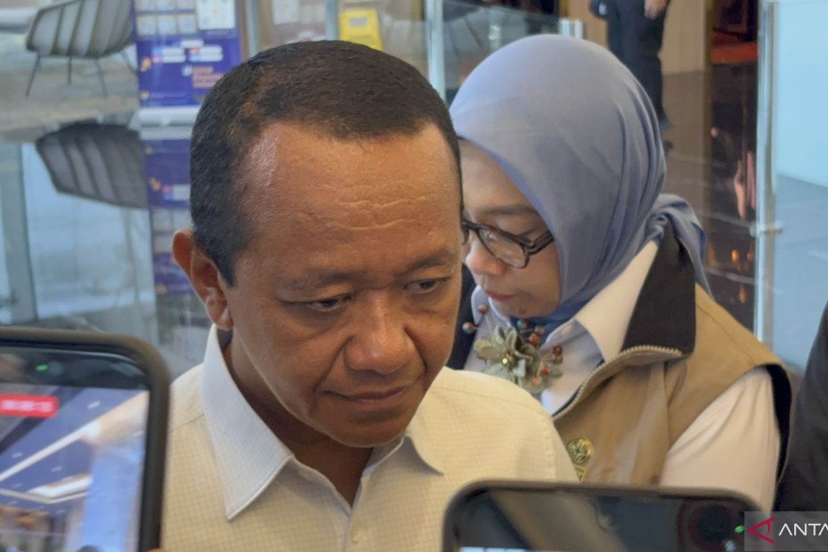 Minister Bahlil Asserts Coal Supply to PLN Is Secure