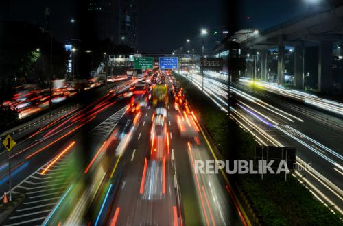 Jakarta Government's Labour-Intensive Job Scheme Draws Over 100,000 Applicants