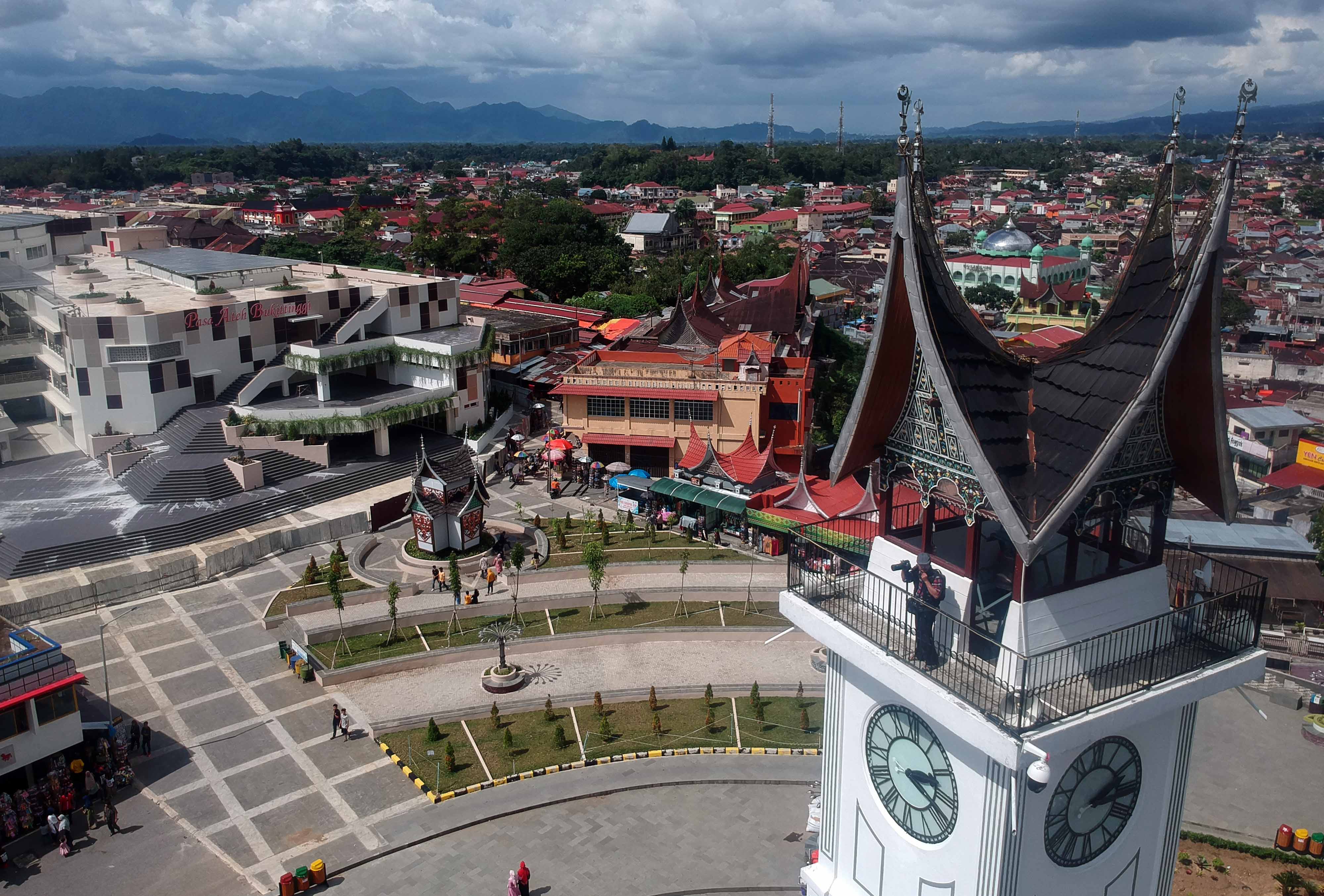 Tracing a Century of Jam Gadang, Bukittinggi's Timekeeper