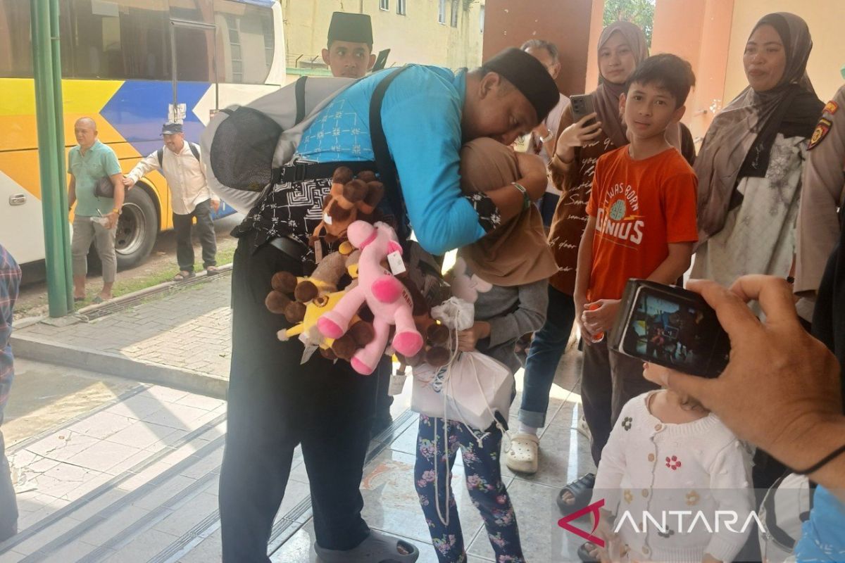 Kloter 17 Marks Final Return of North Sumatra Hajj Pilgrims