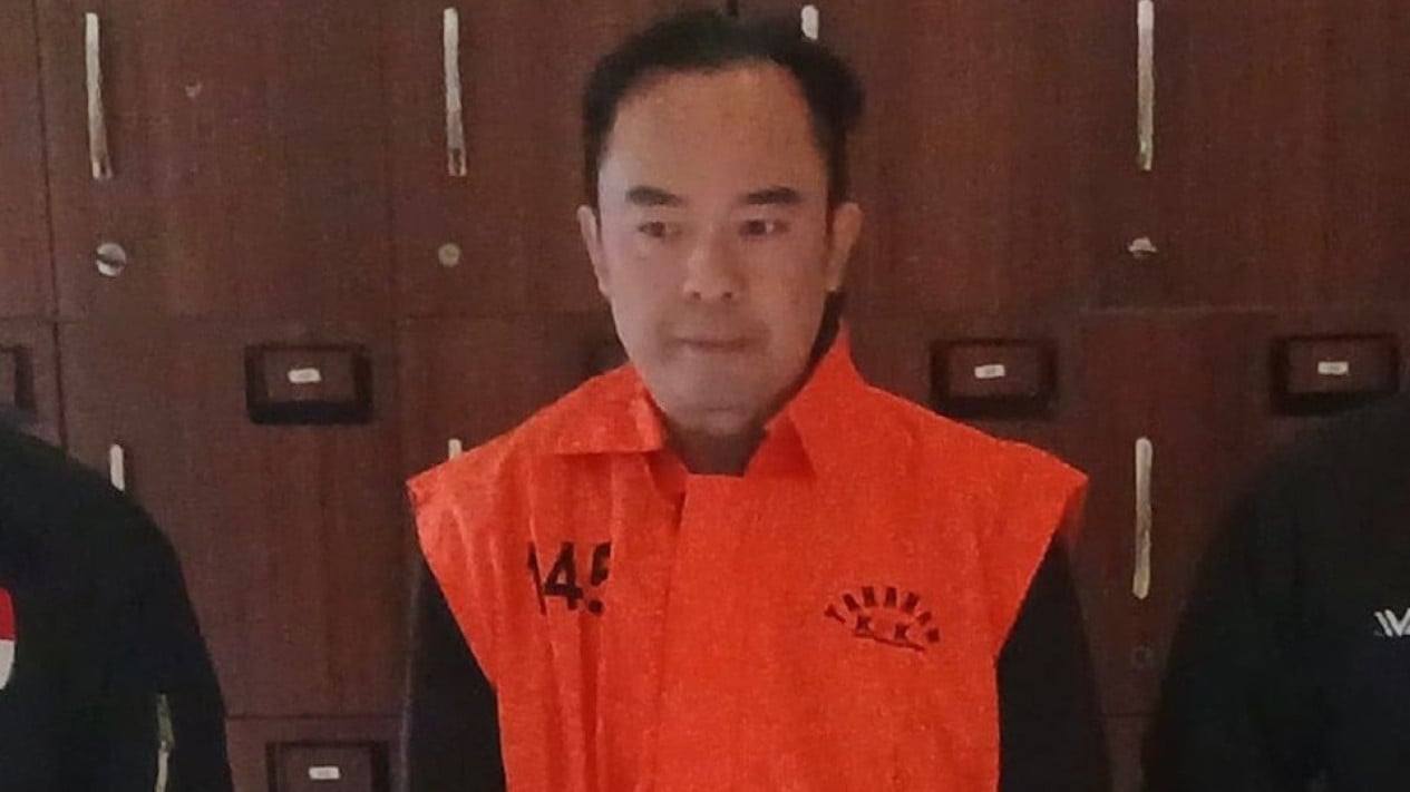Blueray Cargo Boss Demands Three-Year Prison Sentence in Rp61.3 Billion Import Bribery Case