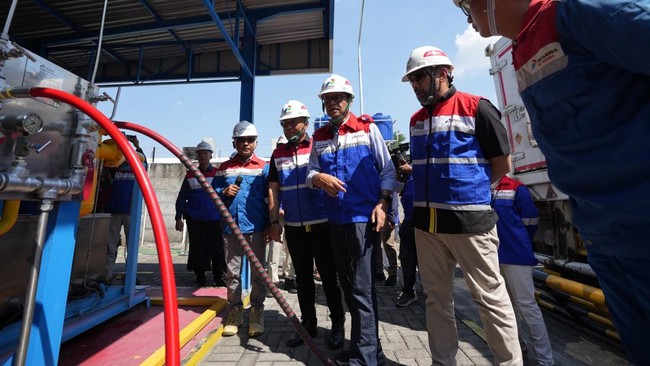 PGN Launches Household Gas Network Project Using CNG Clusters