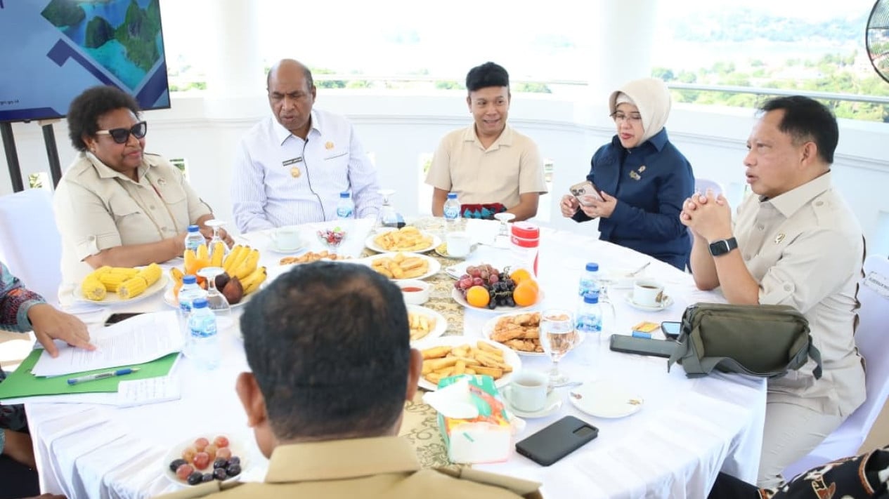Home Affairs Minister Tito and Papua Governors Strengthen Commitment to 2026 Economic Census